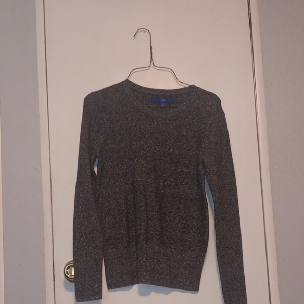 Gray Long Sleeve Sweater